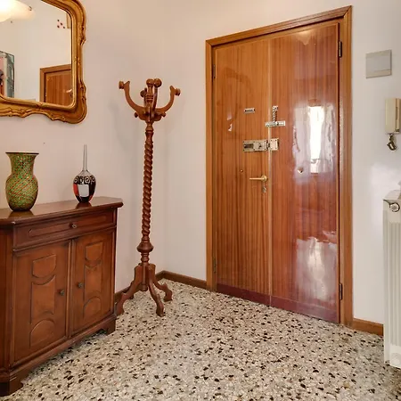 Noto Lagoon Flat Hotel *